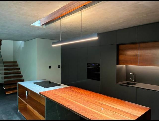 3 BEDROOM CLUSTER FOR SALE IN BROOKLYN